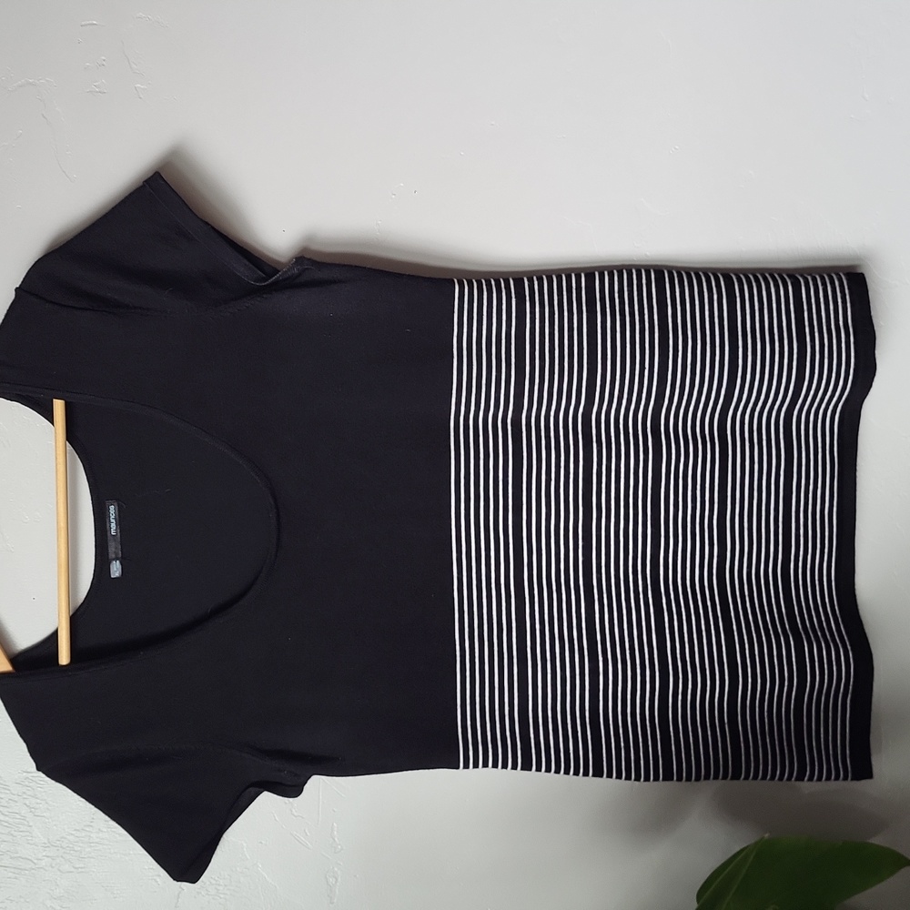 Maurices Black & White Striped Short Sleeved Scoop-Neck Sweater Size XL